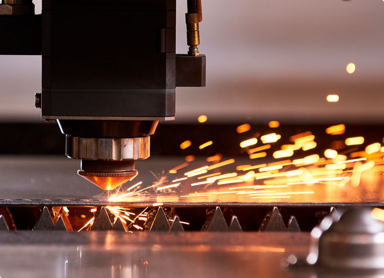CORTE A LASER EM ALUMINIO